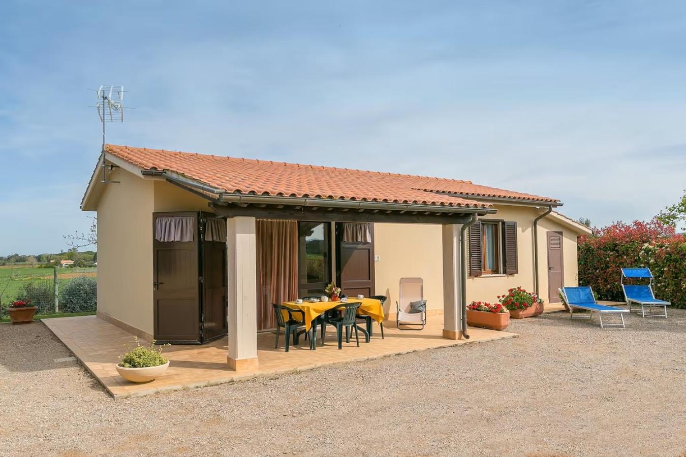 Agriturismo I Debbi Bibbona Exterior photo